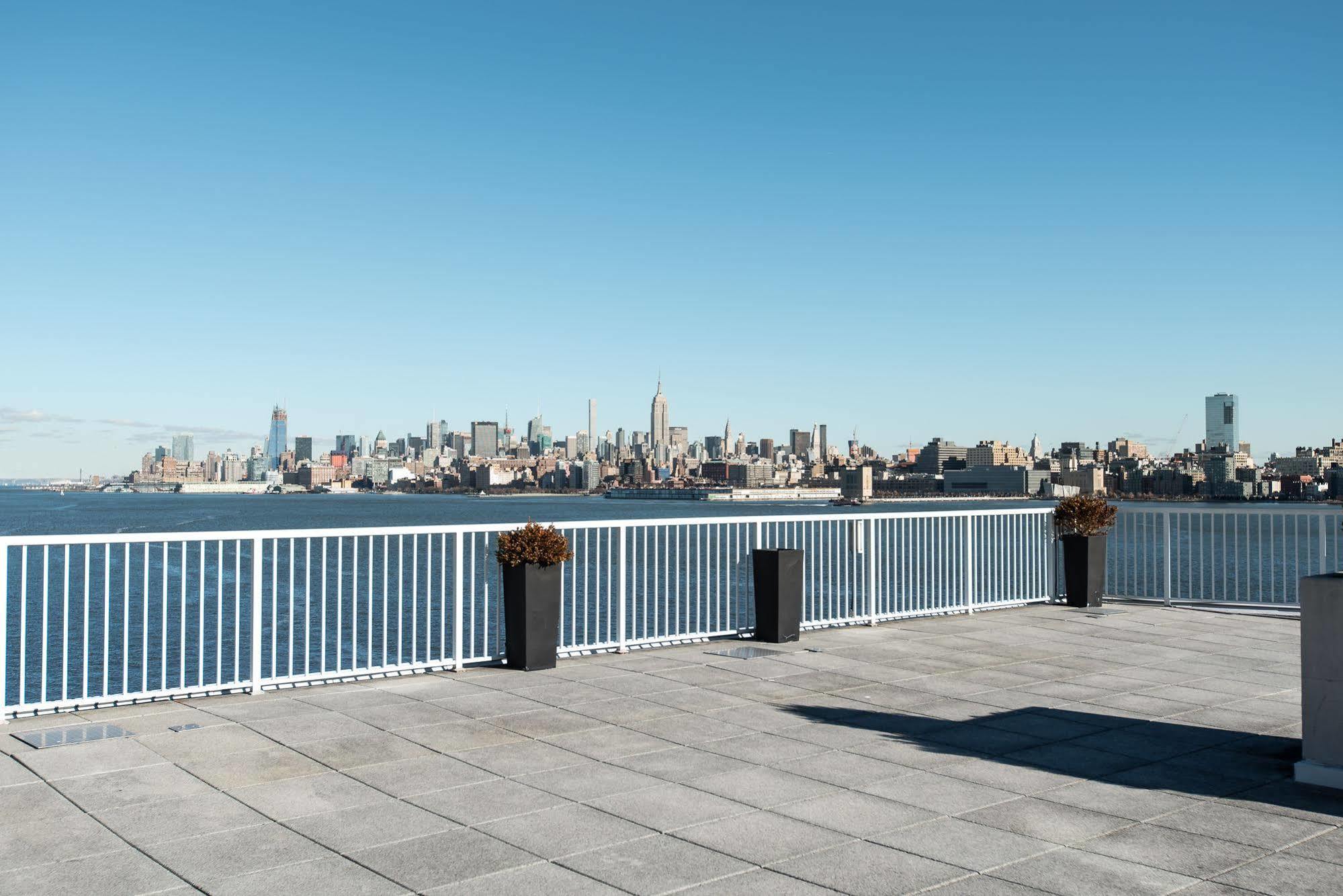 Dharma Home Suites Jc At Exchange Place Jersey City Luaran gambar