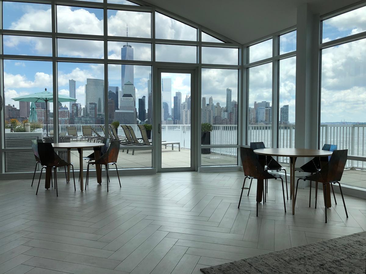 Dharma Home Suites Jc At Exchange Place Jersey City Luaran gambar