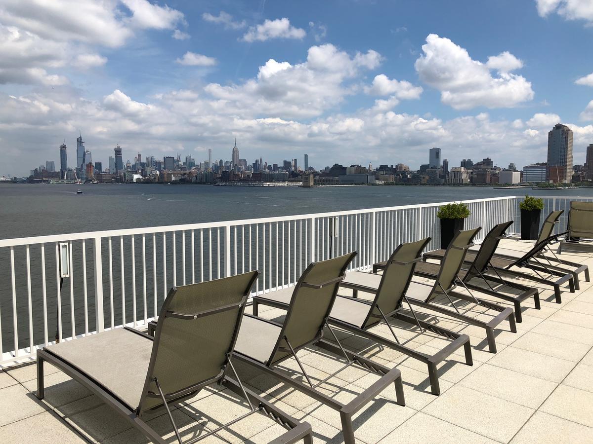 Dharma Home Suites Jc At Exchange Place Jersey City Luaran gambar